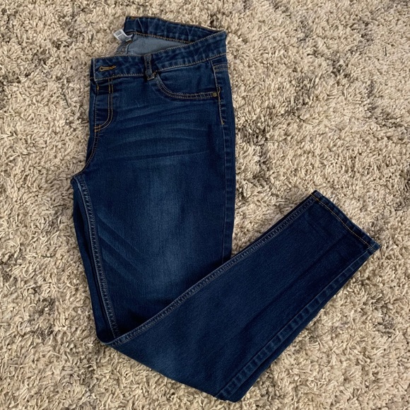 JCPenny Girls Plus Size Skinny Jeans 18 1/2 - Picture 1 of 4